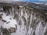Offering ski in/ski out access from the Elk Highlands private chairlift, this home is the ideal setting for your dream ski getaway.